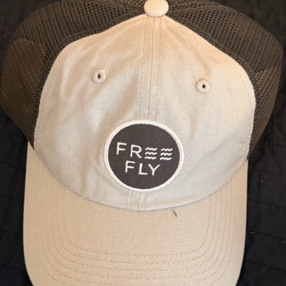 Free Fly Men's Low Pro Summit Low Pro Trucker Hat